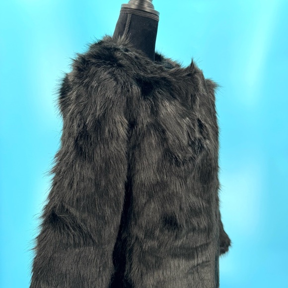Fashion Nova Franchesca Fur Il Jacket Sz. L -Black - Picture 6 of 12